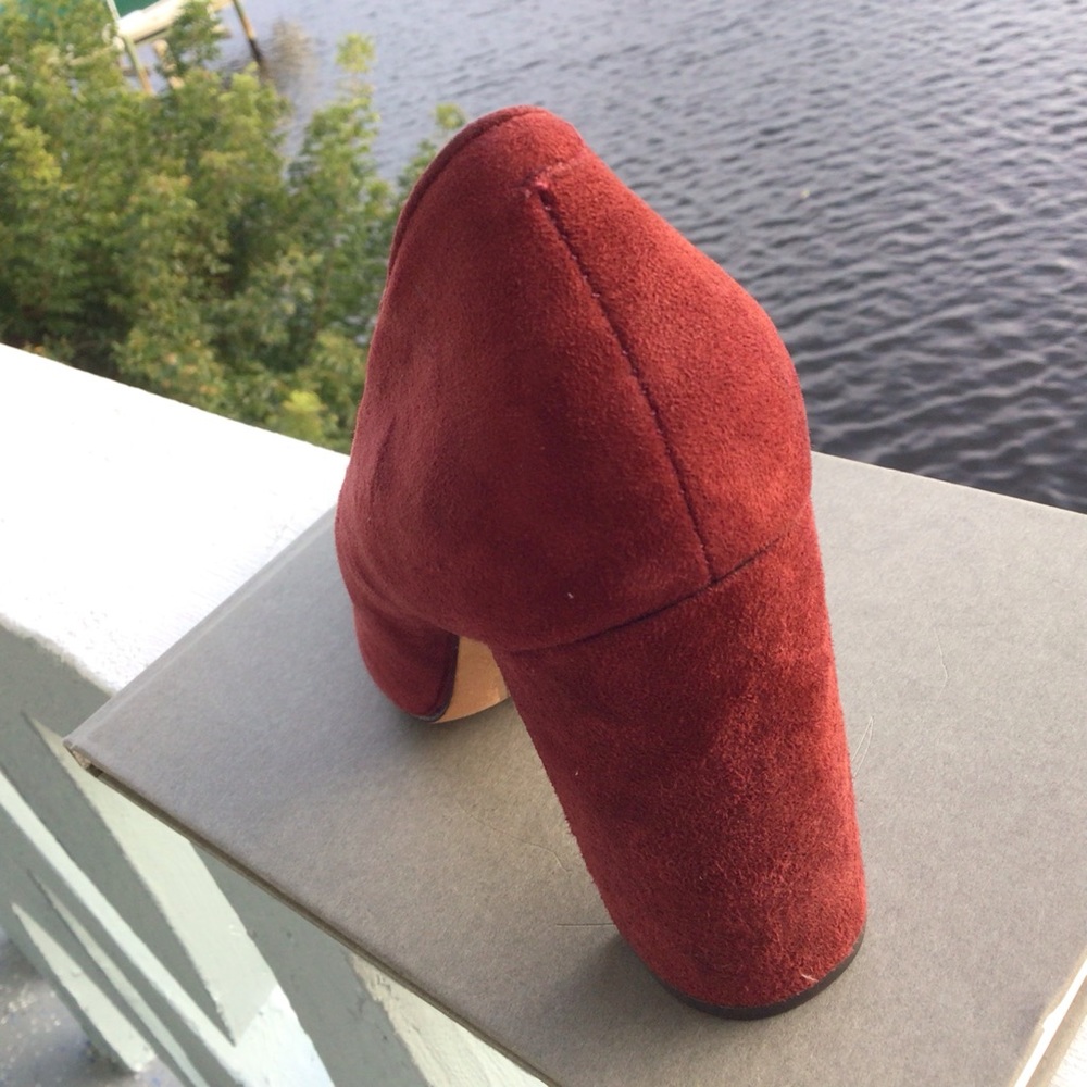 Pour La Victoire Suede Leather Celina Pumps Heels in Deep Cherry Size 7 1/2 - Picture 11 of 16